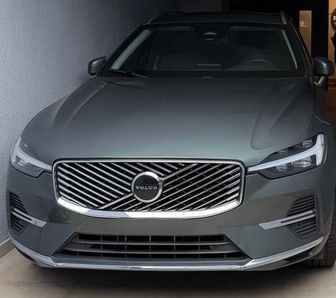 VOLVO XC60 2.0 T8 PHEV PLUS AWD GEARTRONIC